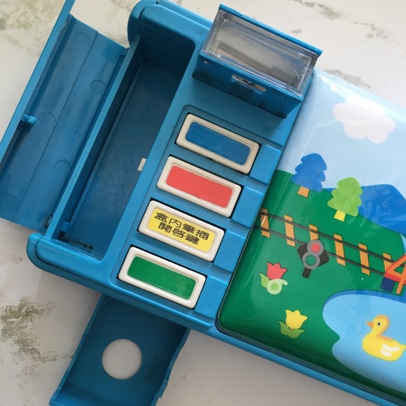 Sanrio Shinkansen! Bullet train pencil case. - Picture 5 of 12